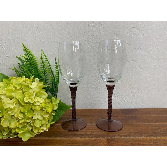 Pair of Vintage Etched Grapevine Wine Glasses with Purple Crafted Stems - Picture 1 of 5